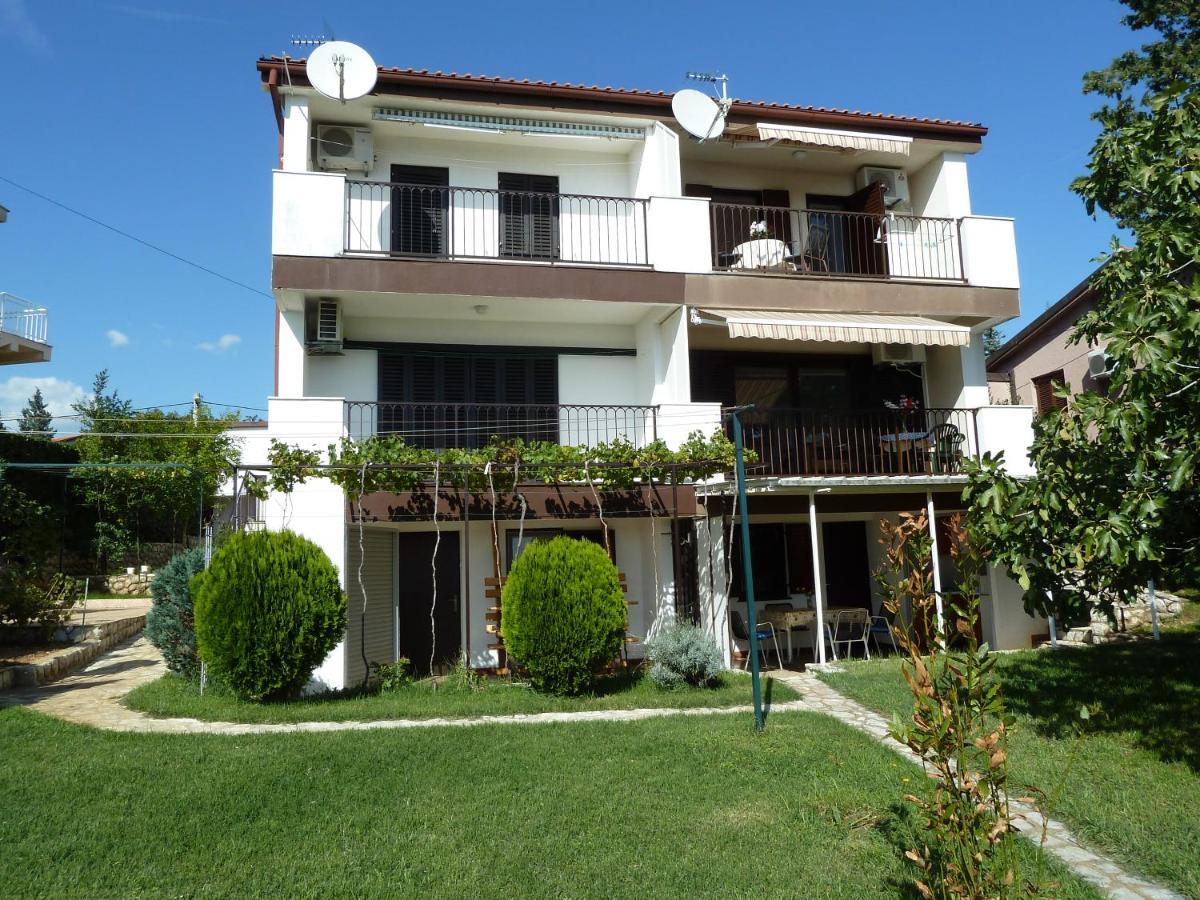 Apartment Nada 1 ยาดราโนโว ภายนอก รูปภาพ
