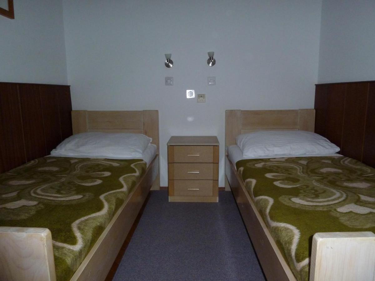 Apartment Nada 1 ยาดราโนโว ภายนอก รูปภาพ