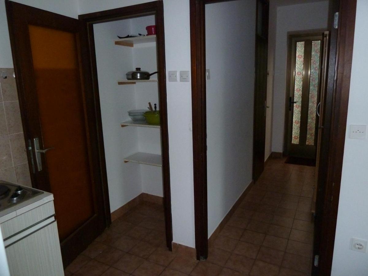 Apartment Nada 1 ยาดราโนโว ภายนอก รูปภาพ